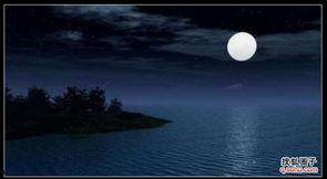 月亮在江边流淌,江畔月色流淌的浪漫画卷